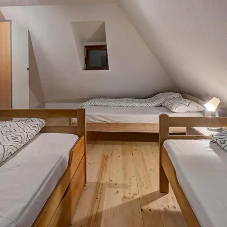 Zlatiborski Katuni *