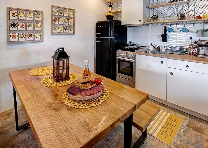 Zlatiborski Katuni Zlatibor